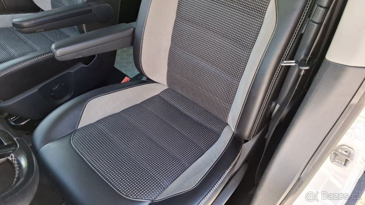 2018 Volkswagen MULTIVAN - 10