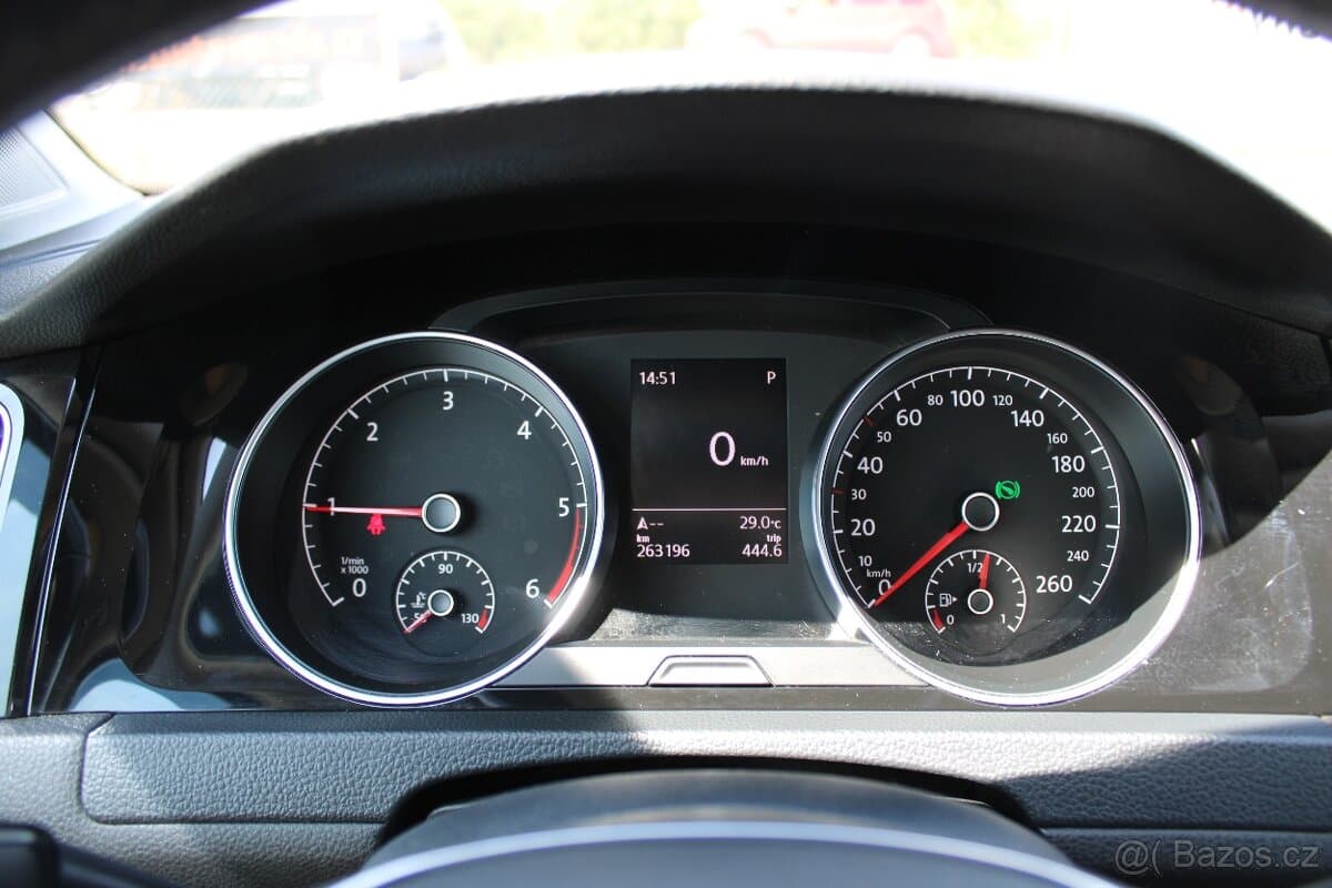2014 Volkswagen GOLF - 10