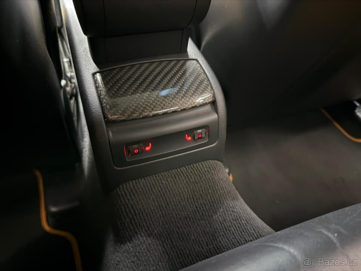 2007 Audi RS4 - 10