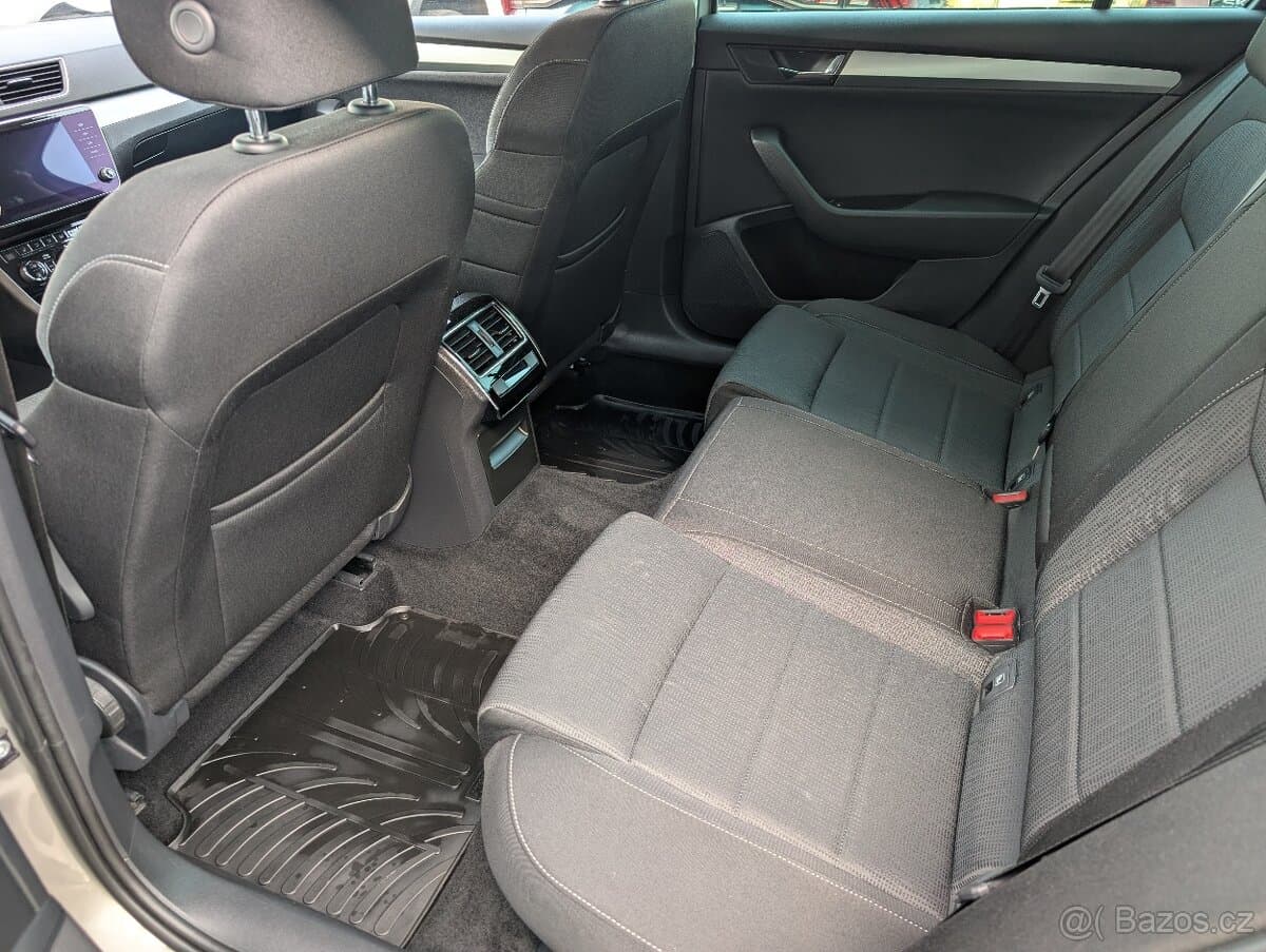 2018 Škoda SUPERB - 10