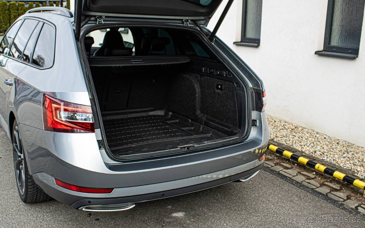 2018 Škoda SUPERB - 10