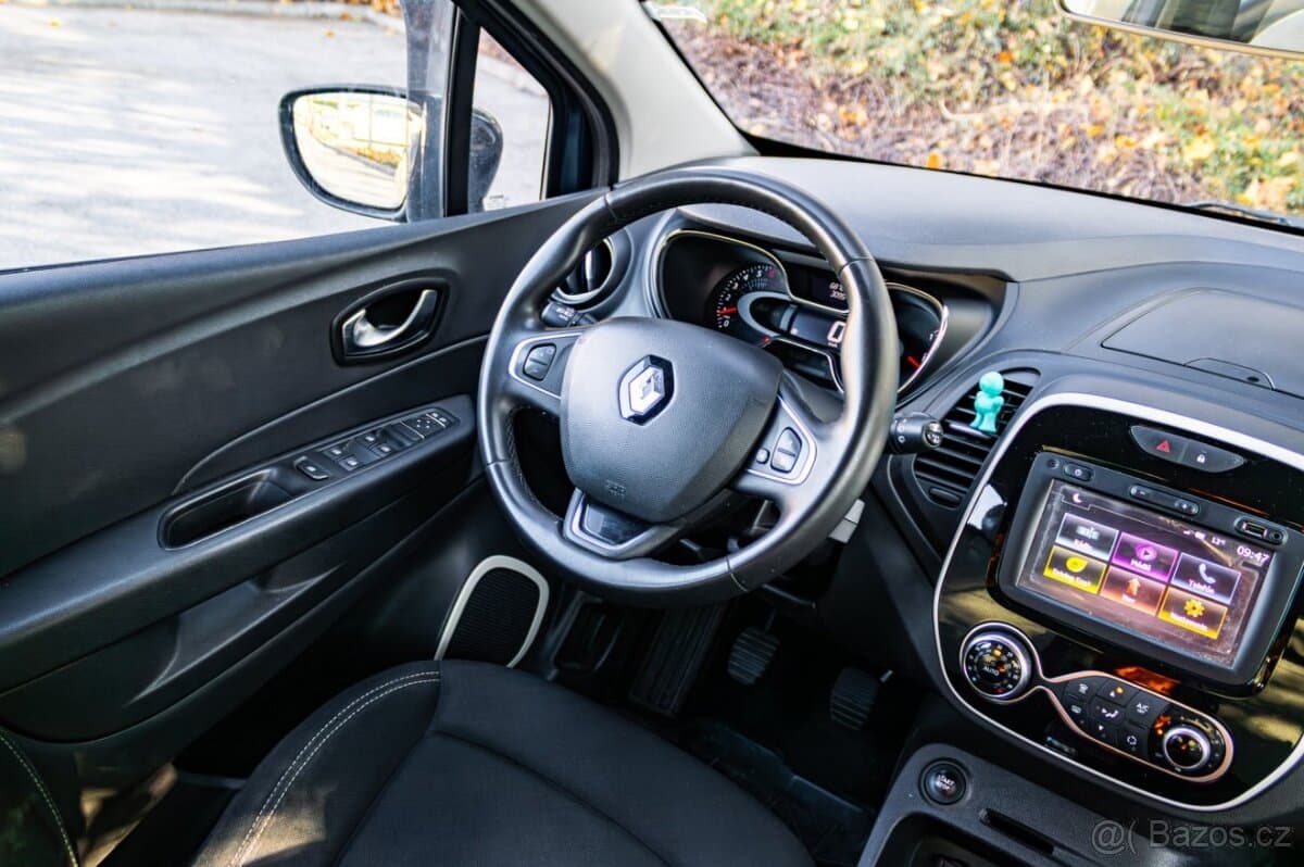 2018 Renault CAPTUR - 10
