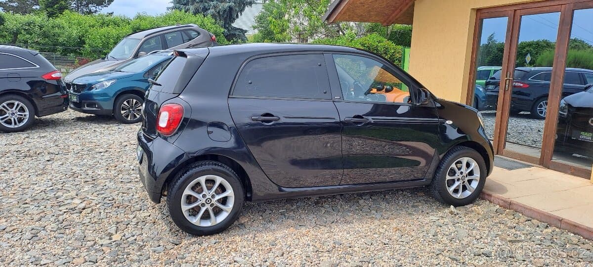 2016 Smart FORFOUR - 10