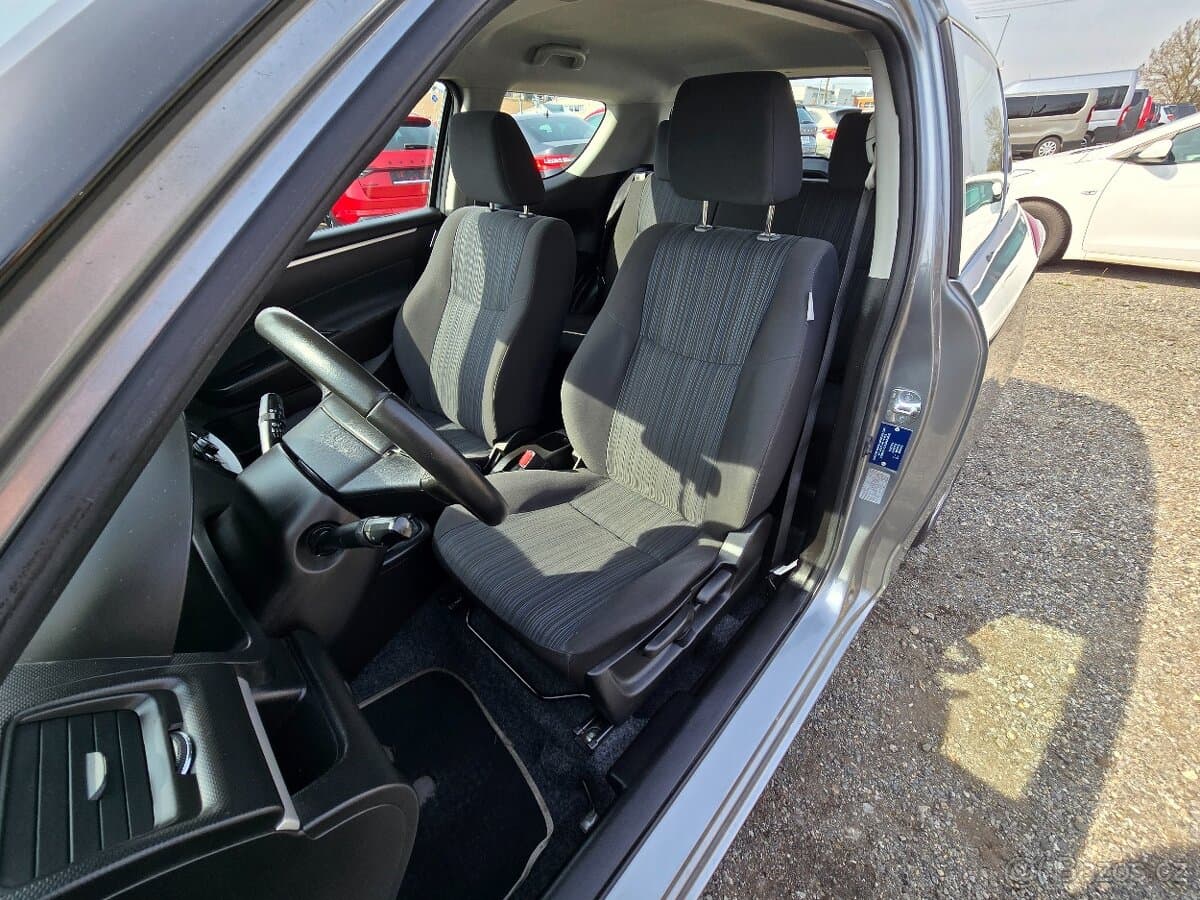 2016 Suzuki SWIFT - 10