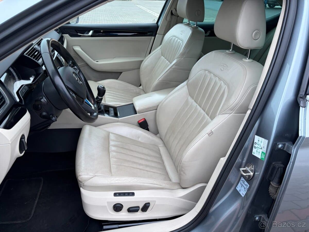 2015 Škoda SUPERB - 10