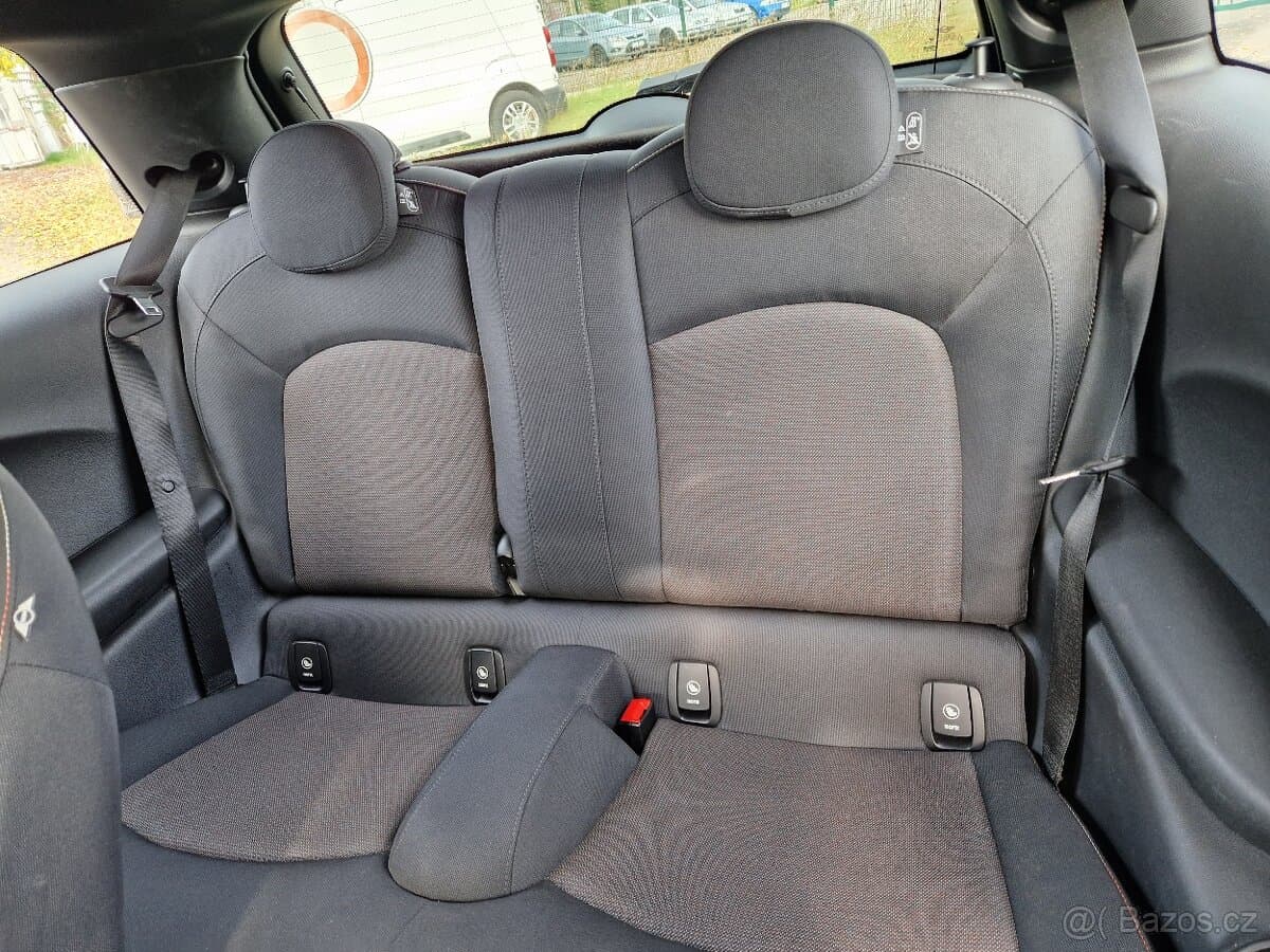 2014 Mini ONE - 10