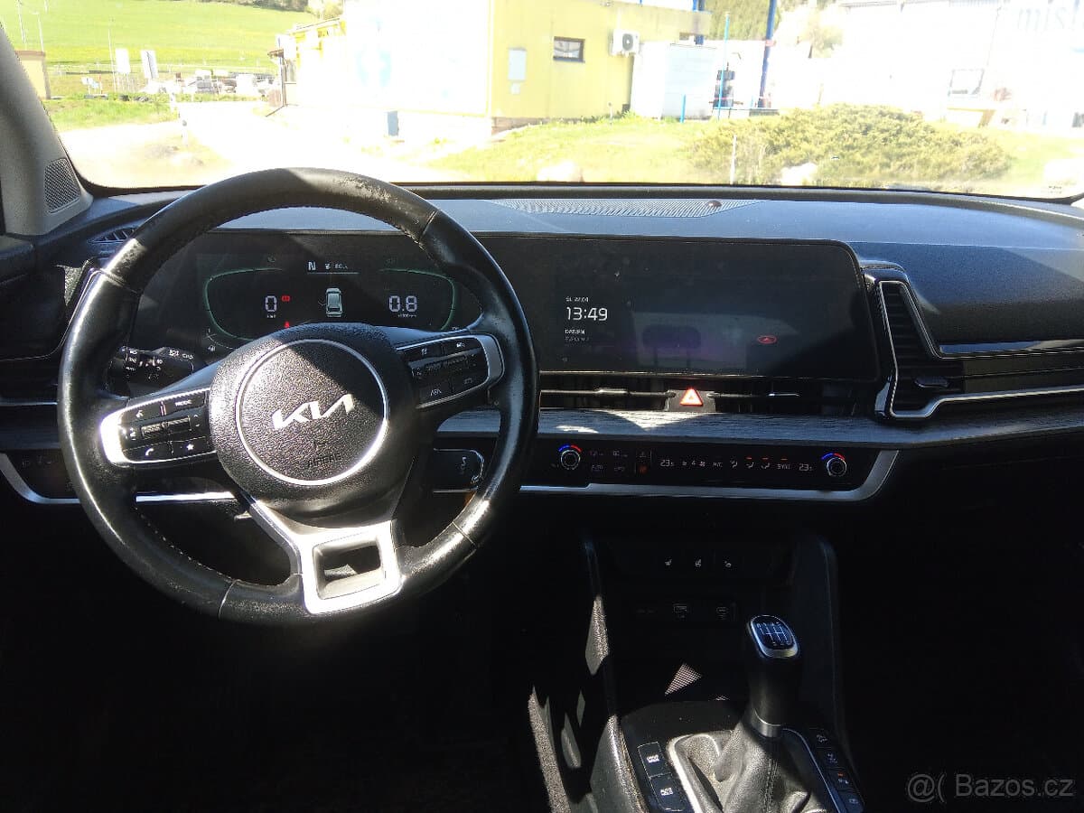 2022 Kia SPORTAGE - 10