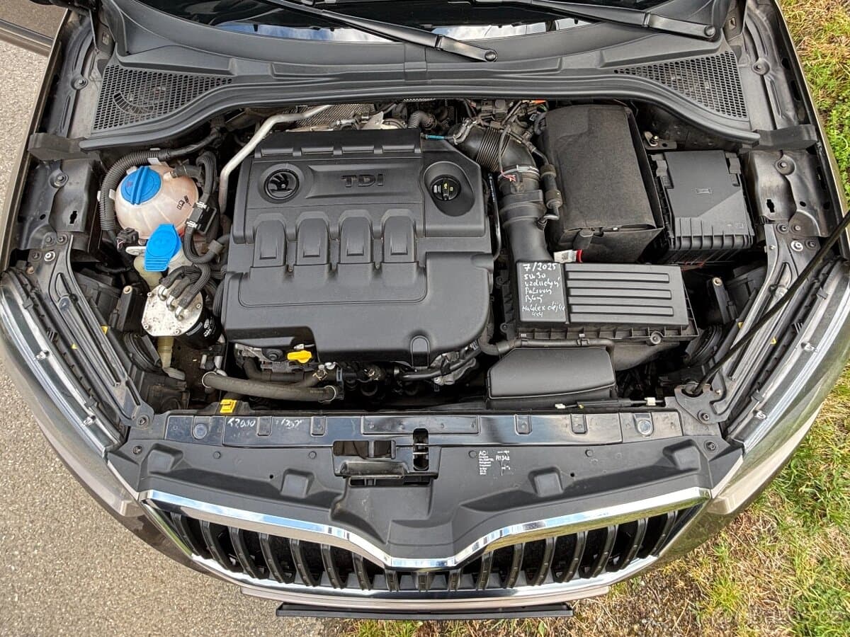 2015 Škoda YETI - 10