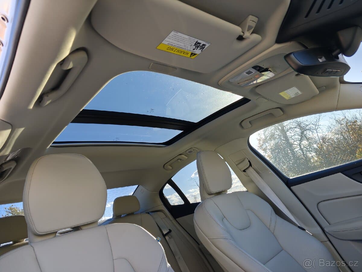 2024 Volvo S60 - 10