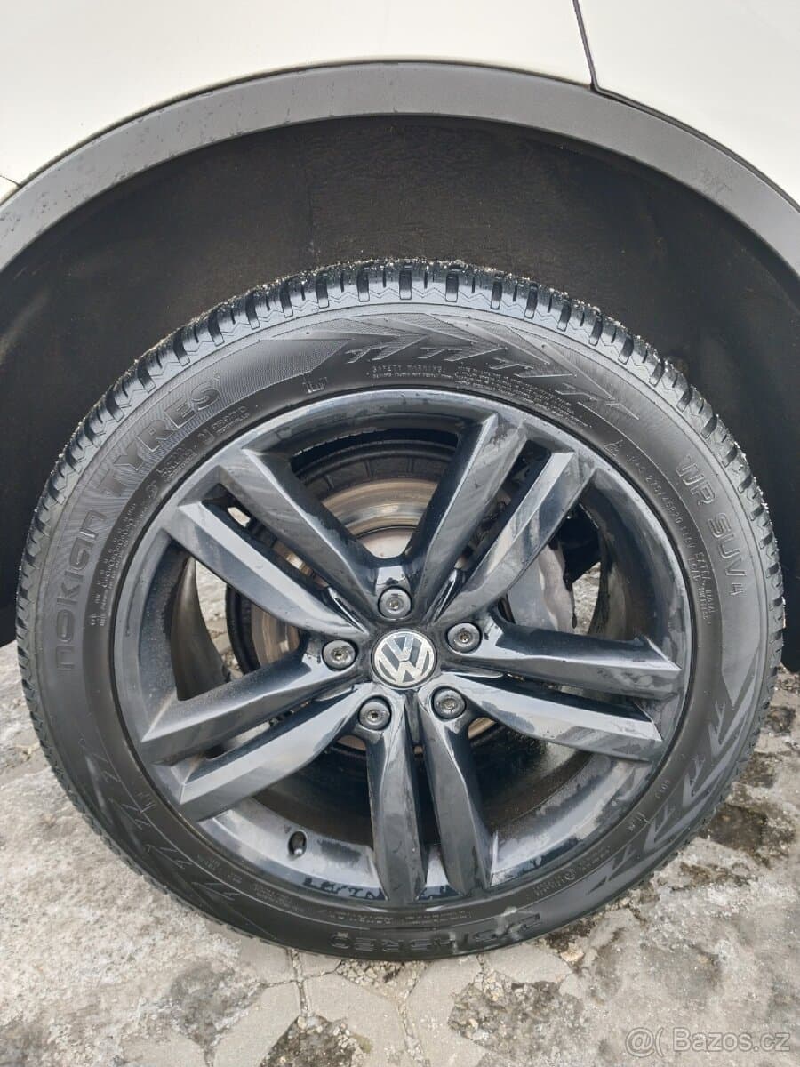 2013 Volkswagen TOUAREG - 10