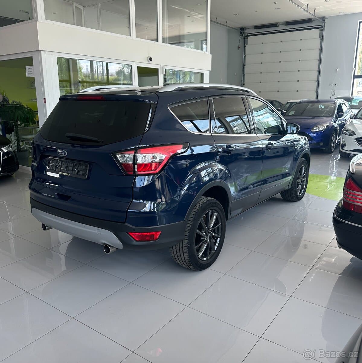 2019 Ford KUGA - 10