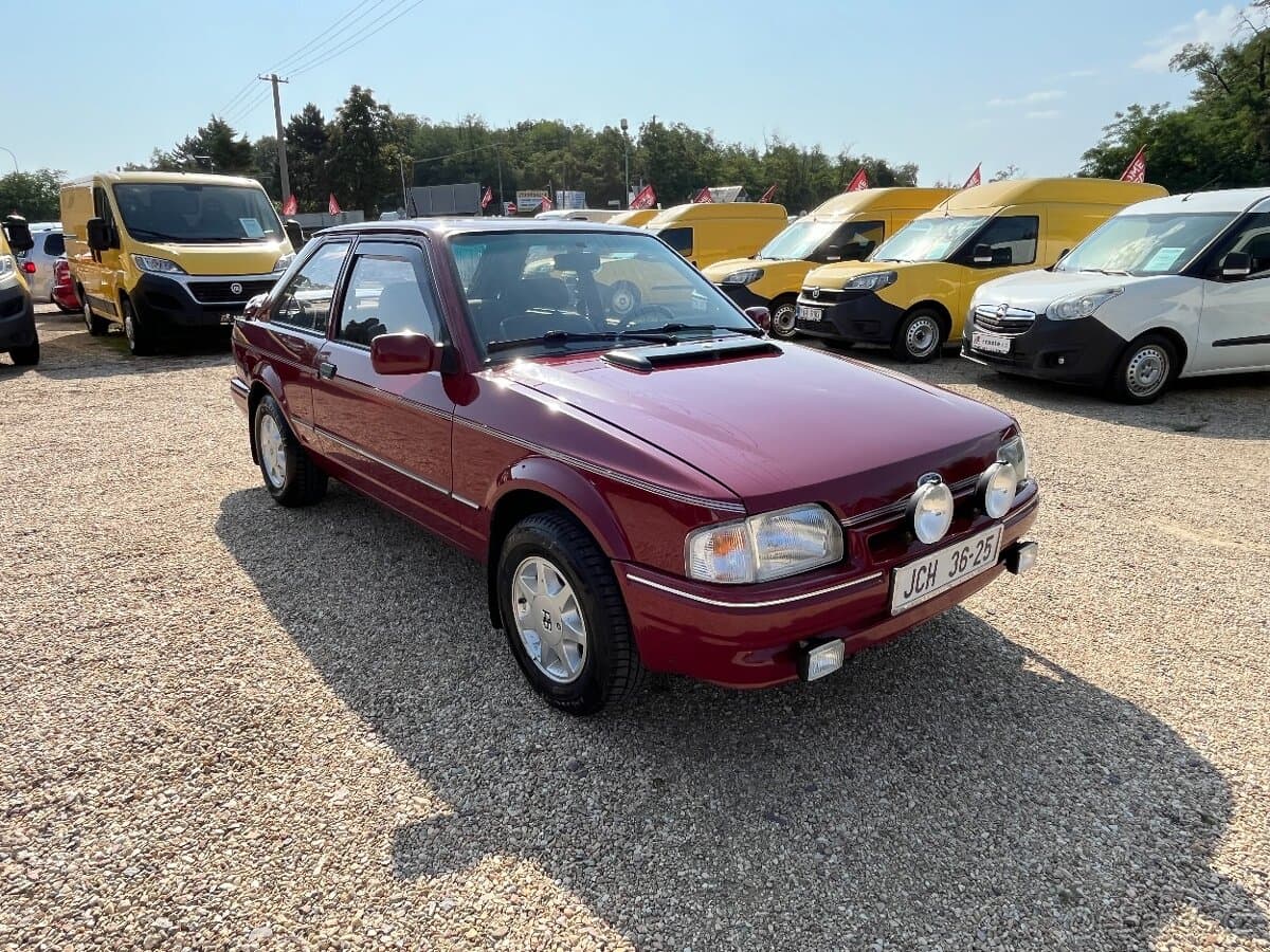 1986 Ford ESCORT - 10
