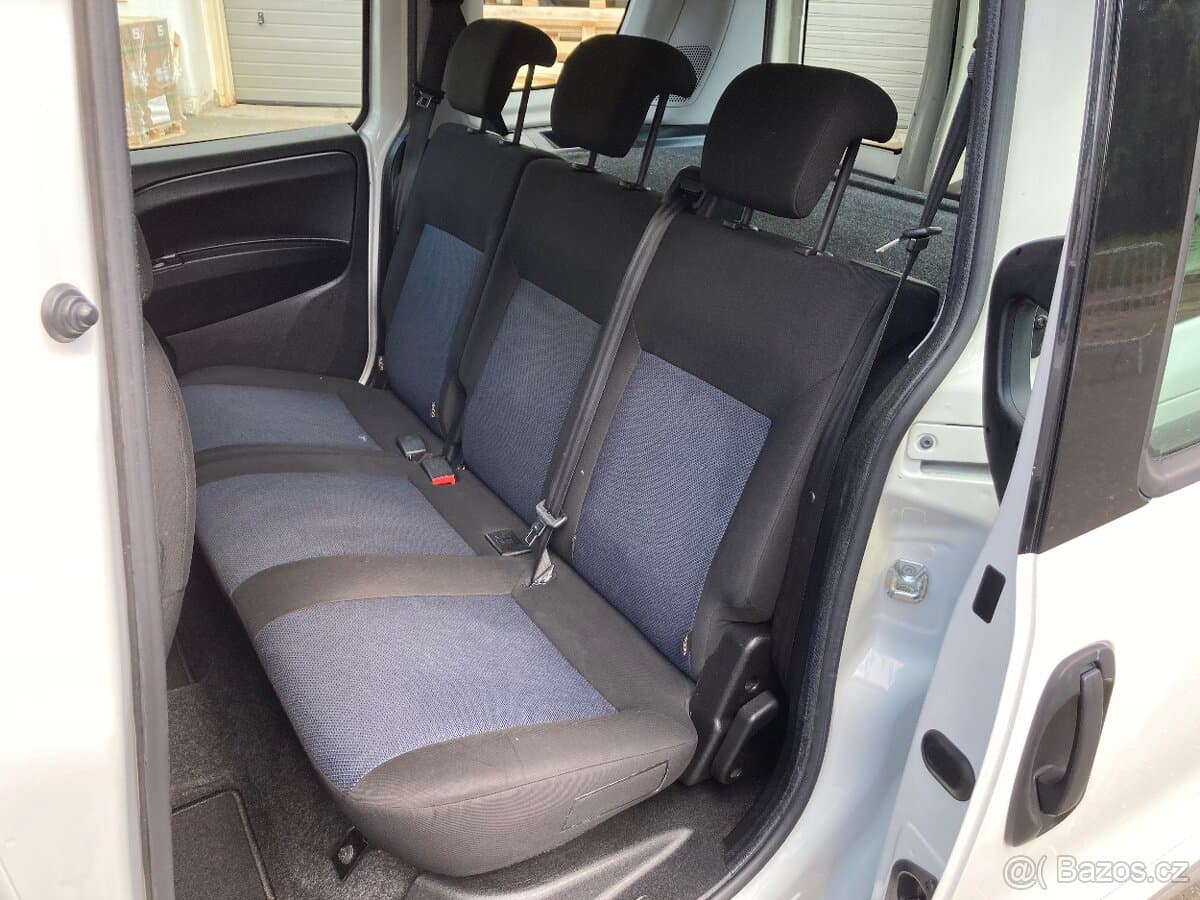 2016 Opel COMBO - 10