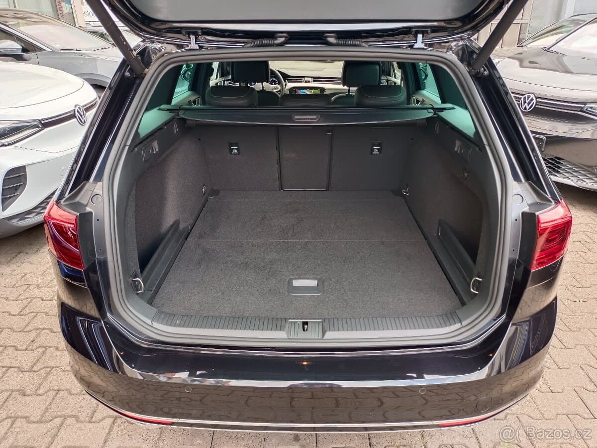 Volkswagen PASSAT - 10