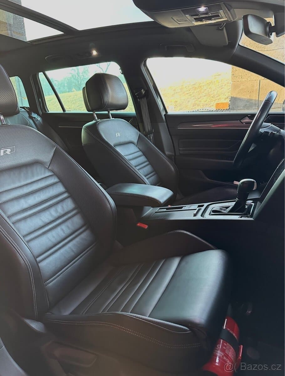 Volkswagen PASSAT - 10