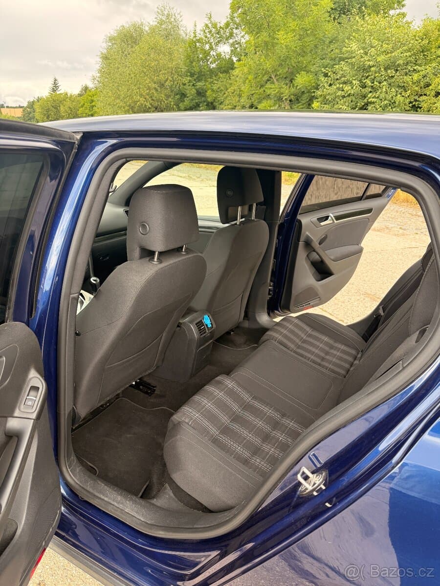 2012 Volkswagen GOLF - 10