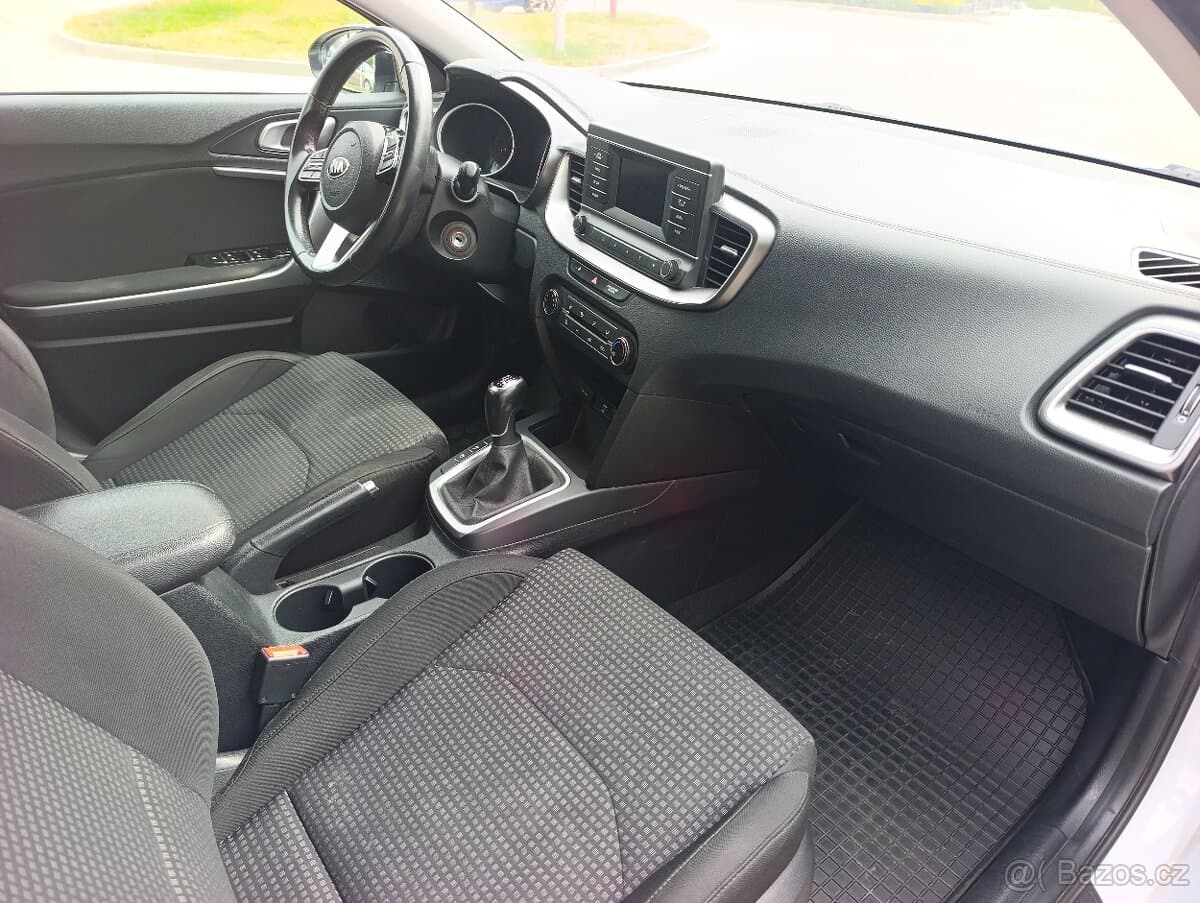 2020 Kia CEE'D - 10