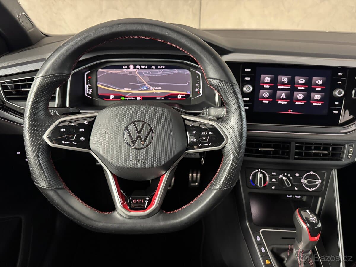 2022 Volkswagen POLO - 10
