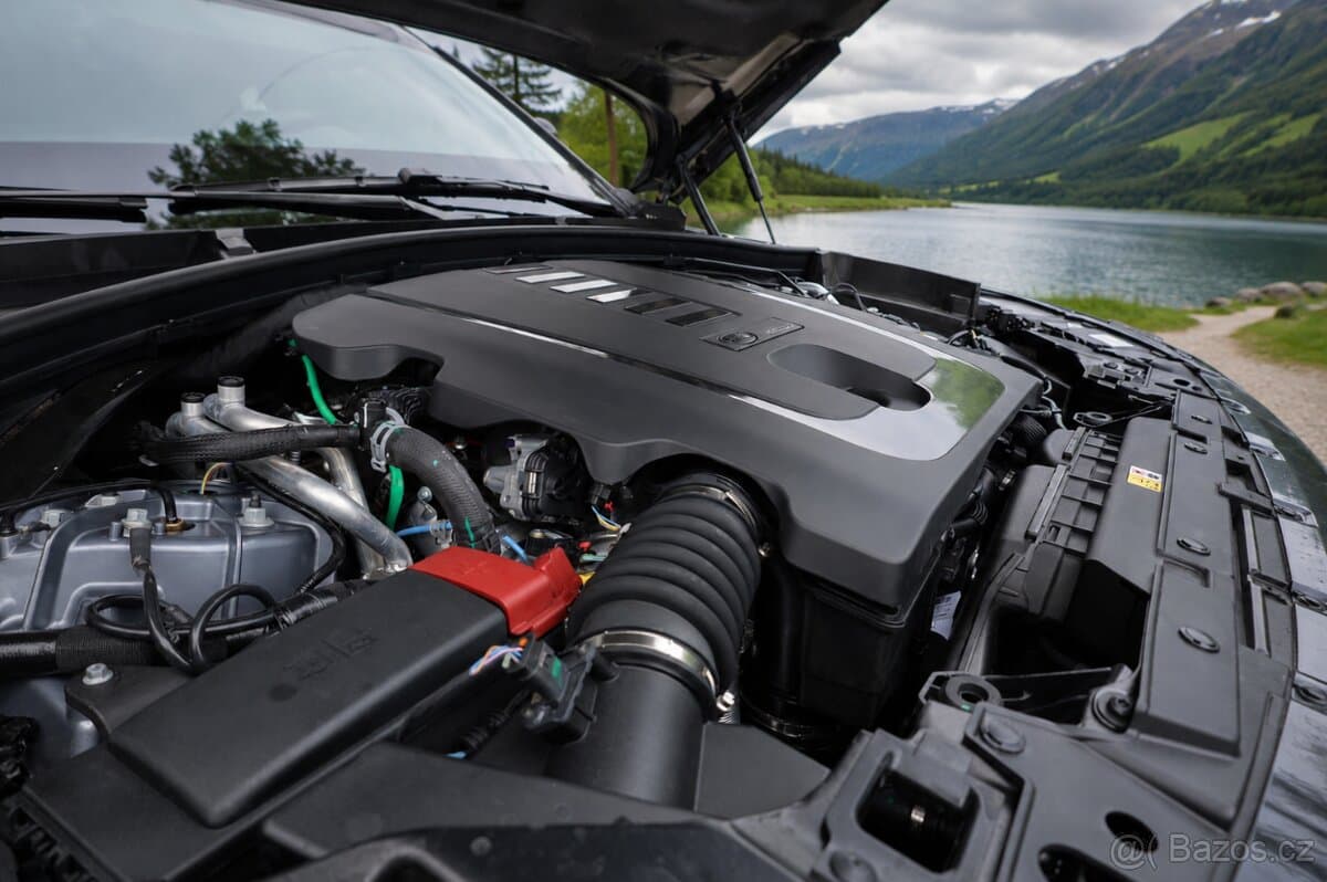 2026 Land Rover RANGE ROVER VELAR - 10