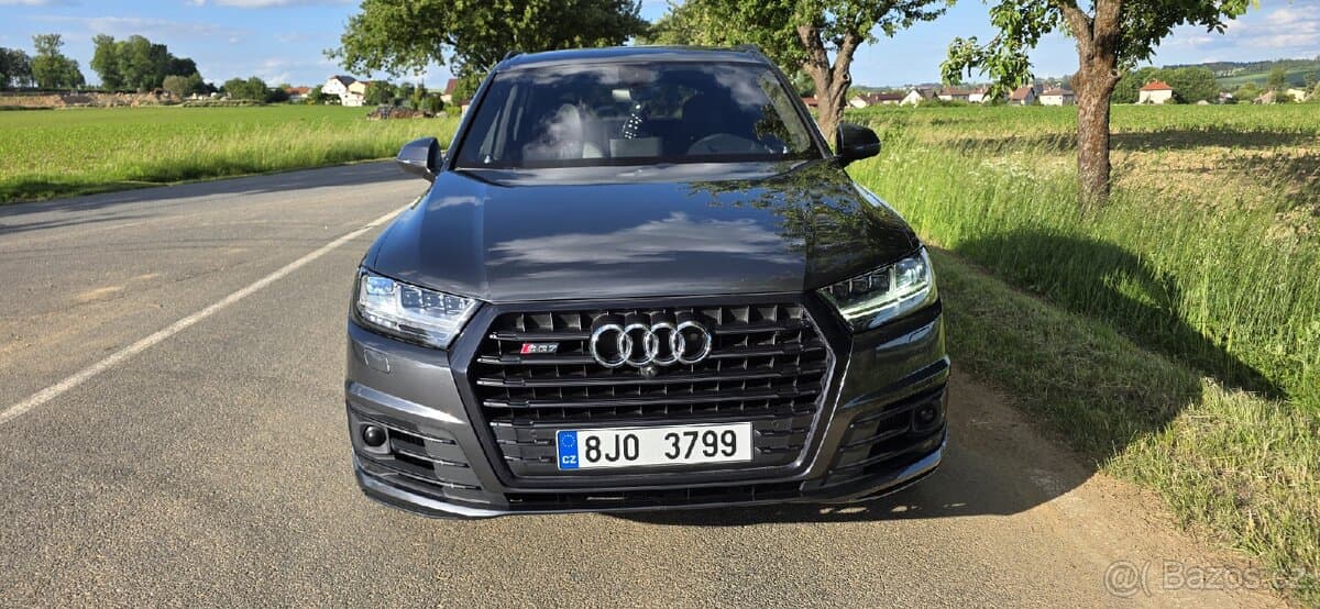 2018 Audi SQ7 - 10
