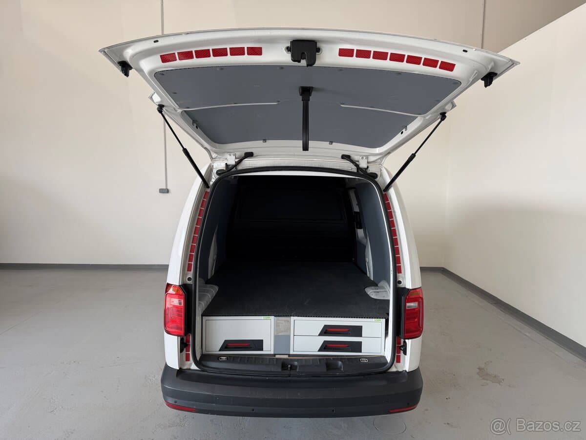 2019 Volkswagen CADDY - 10