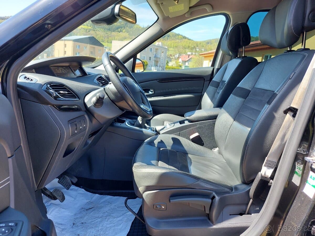 2013 Renault SCENIC - 10