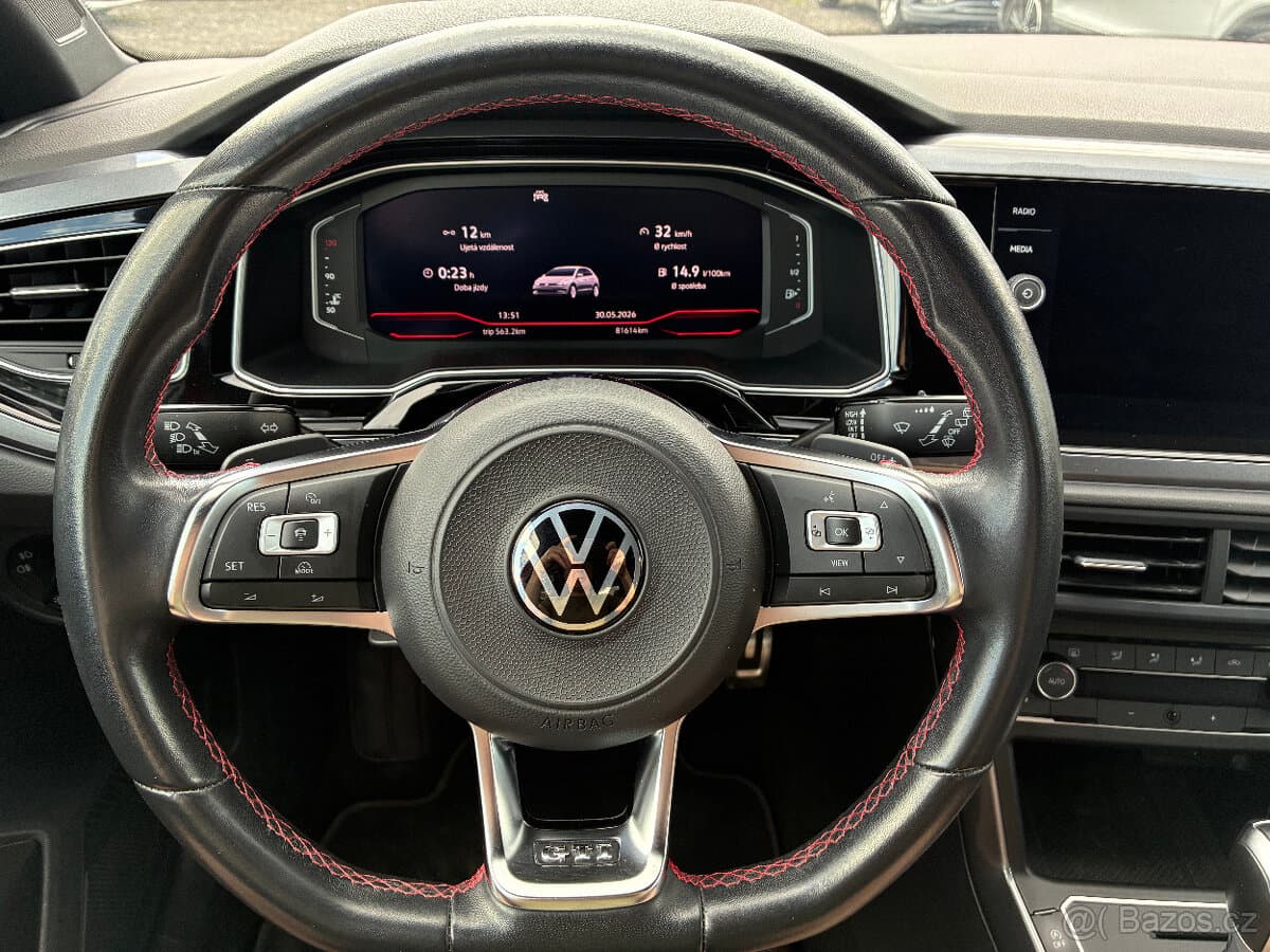 2022 Volkswagen POLO - 10