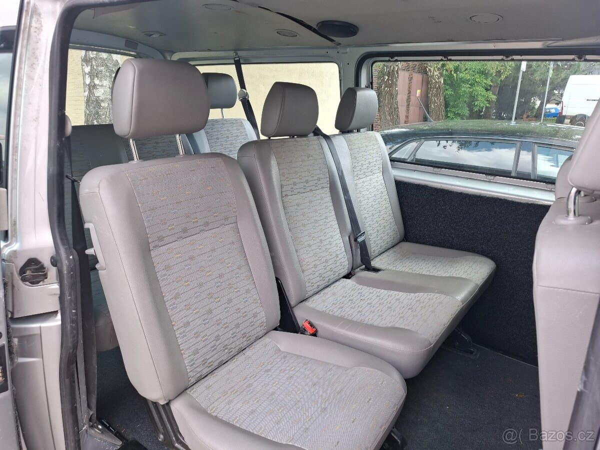 2011 Volkswagen TRANSPORTER - 10