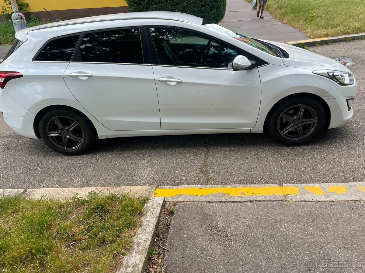 2016 Hyundai i30 - 10