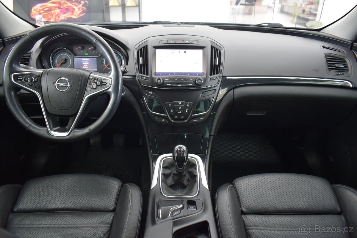 2015 Opel INSIGNIA - 10