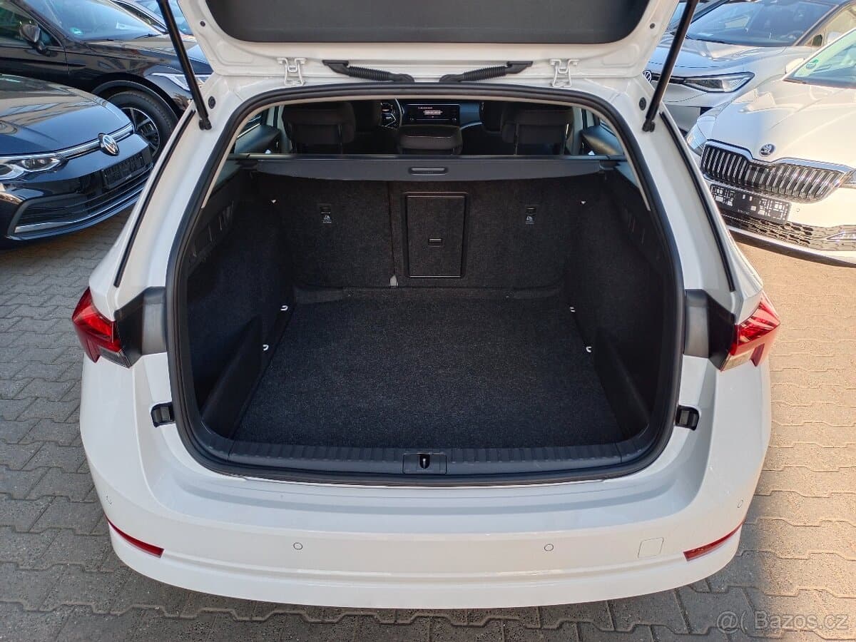 2023 Škoda OCTAVIA - 10