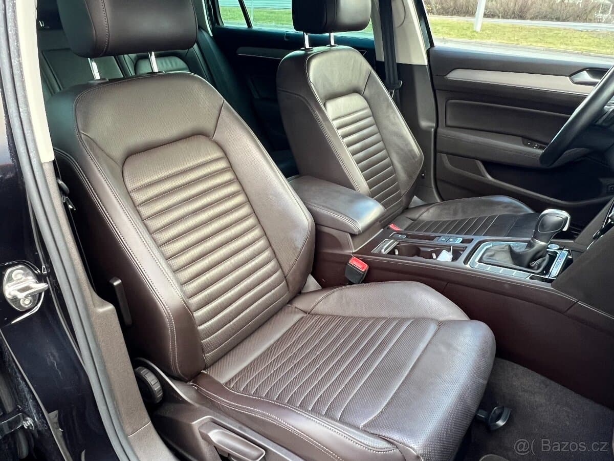 2016 Volkswagen PASSAT - 10