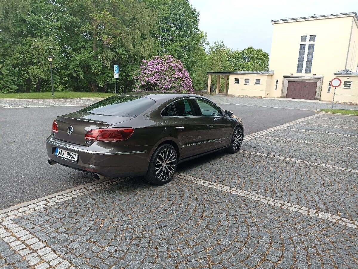 2013 Volkswagen CC - 10