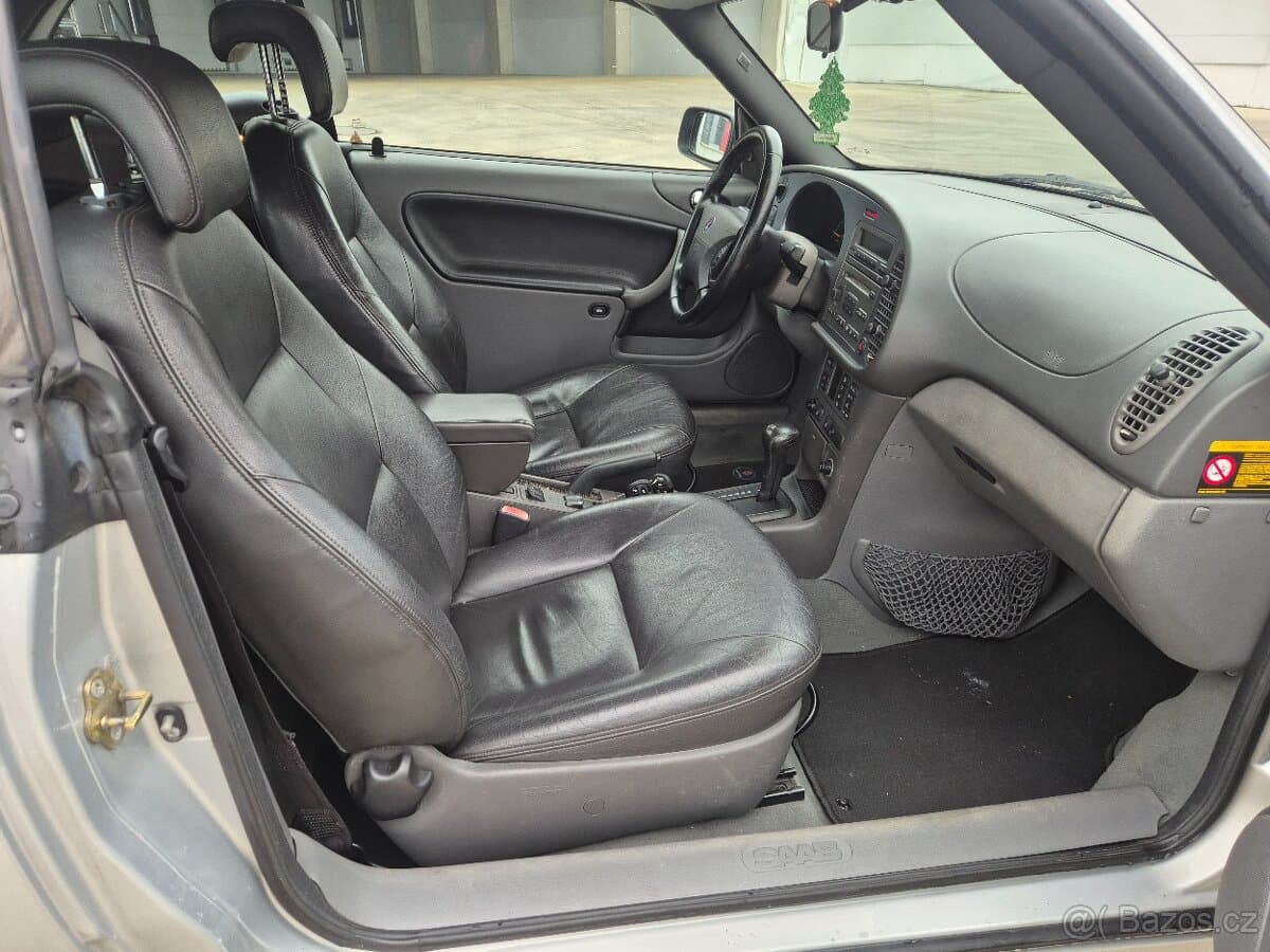 2003 Saab 9-3 - 10