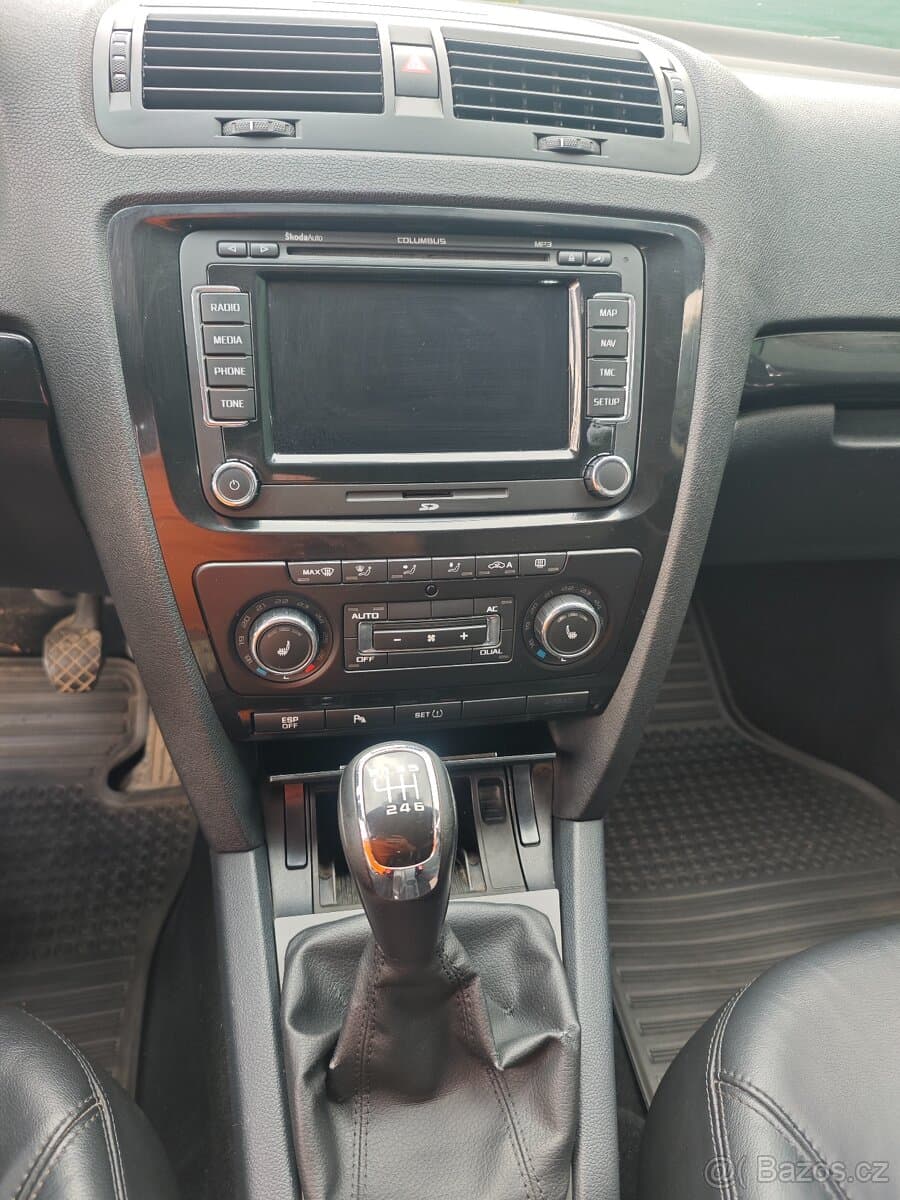 2010 Škoda OCTAVIA - 10