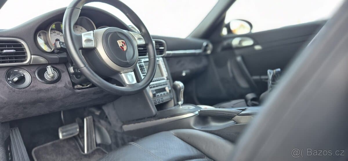 2007 Porsche 911 - 10