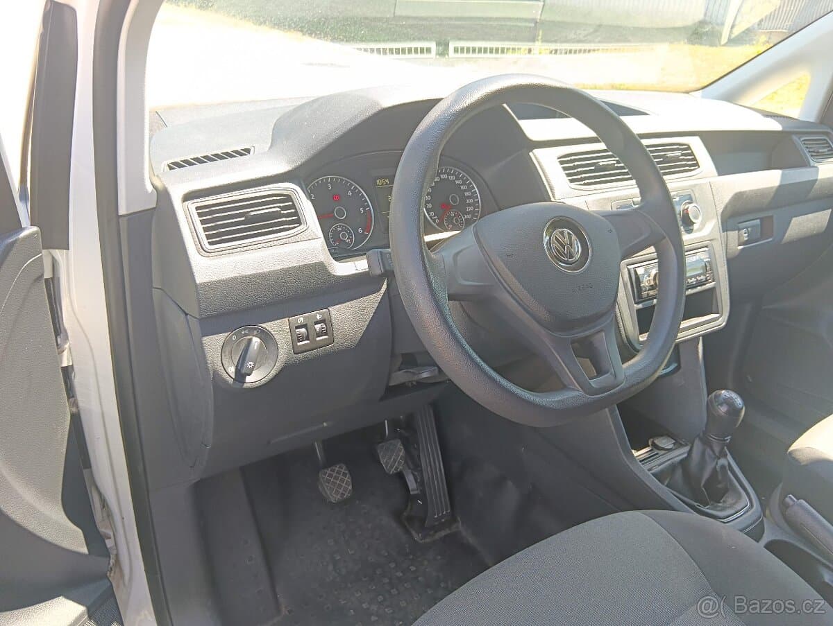 2020 Volkswagen CADDY - 10