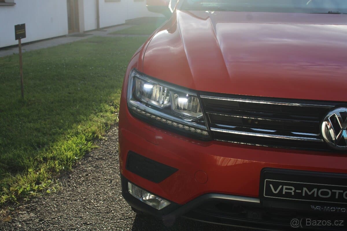 2016 Volkswagen TIGUAN - 10