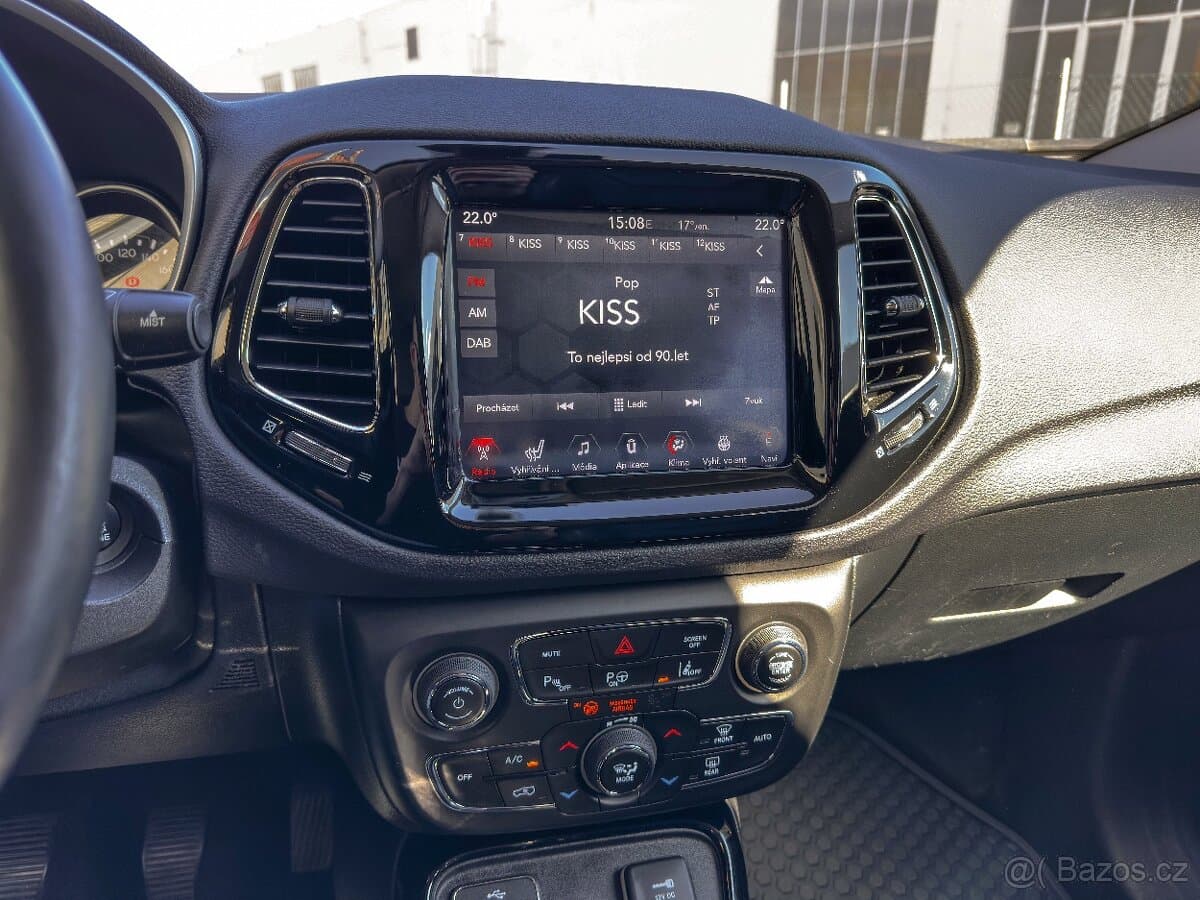 2018 Jeep COMPASS - 10