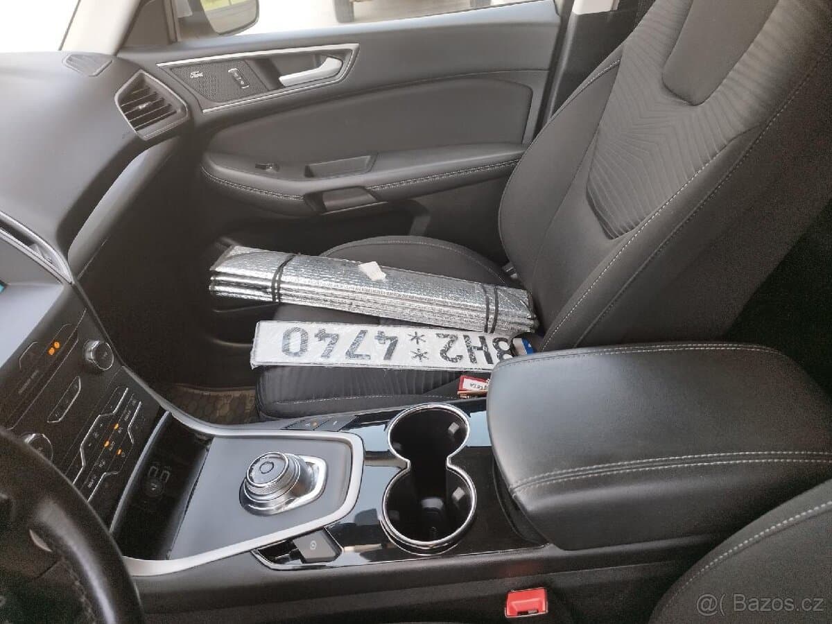 2019 Ford S-MAX - 10