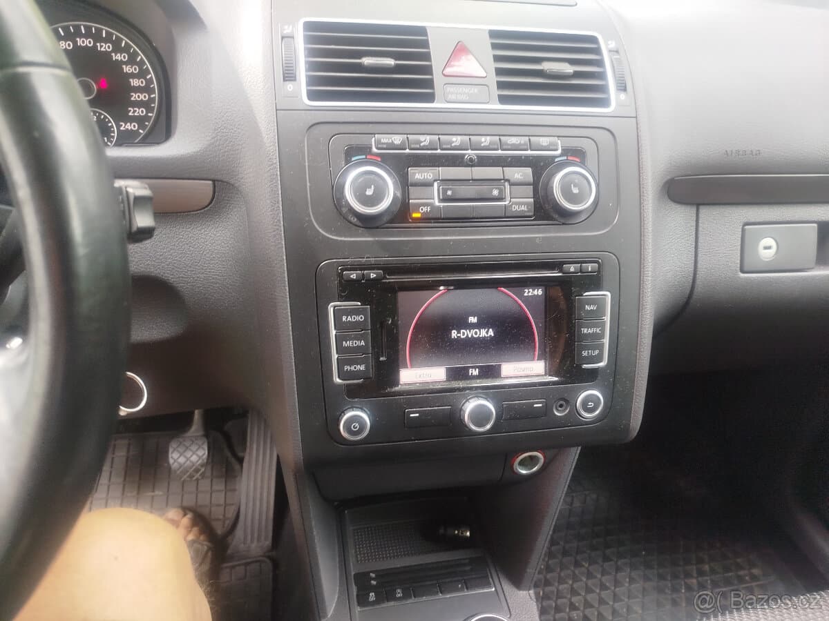 2012 Volkswagen TOURAN - 10