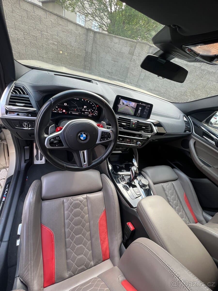 2021 BMW X4 - 10
