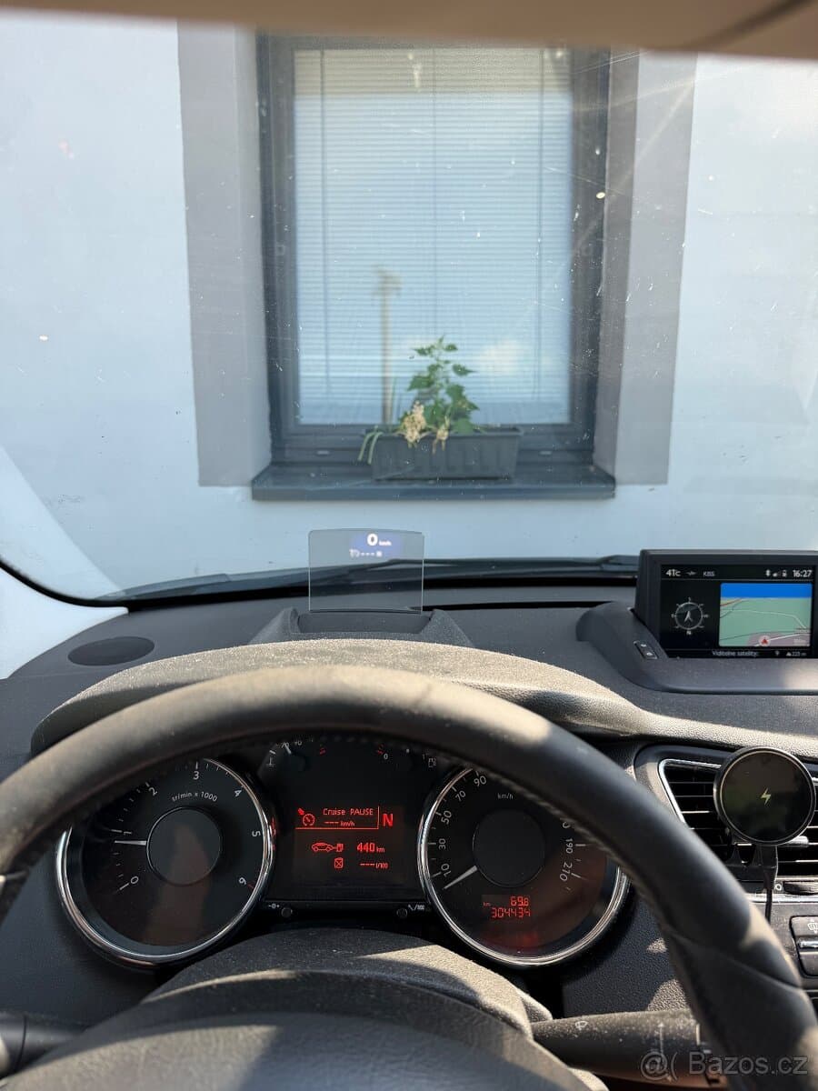 Peugeot 5008 - 10