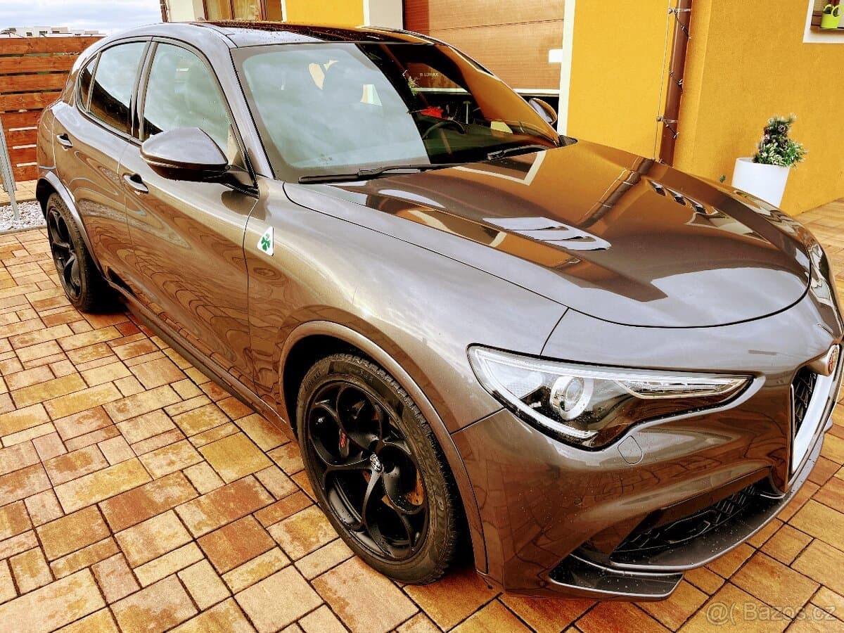 2020 Alfa Romeo STELVIO - 10
