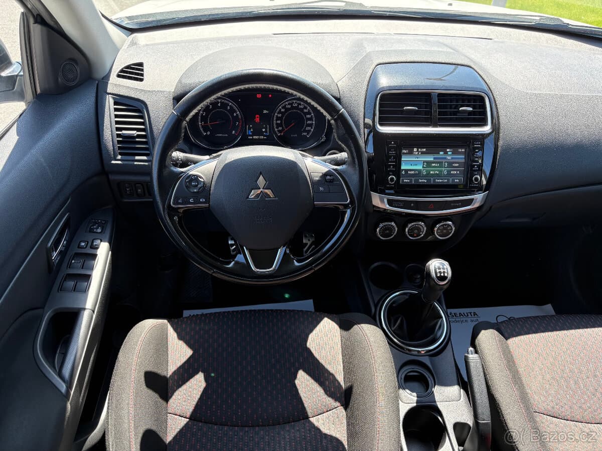 2017 Mitsubishi ASX - 10