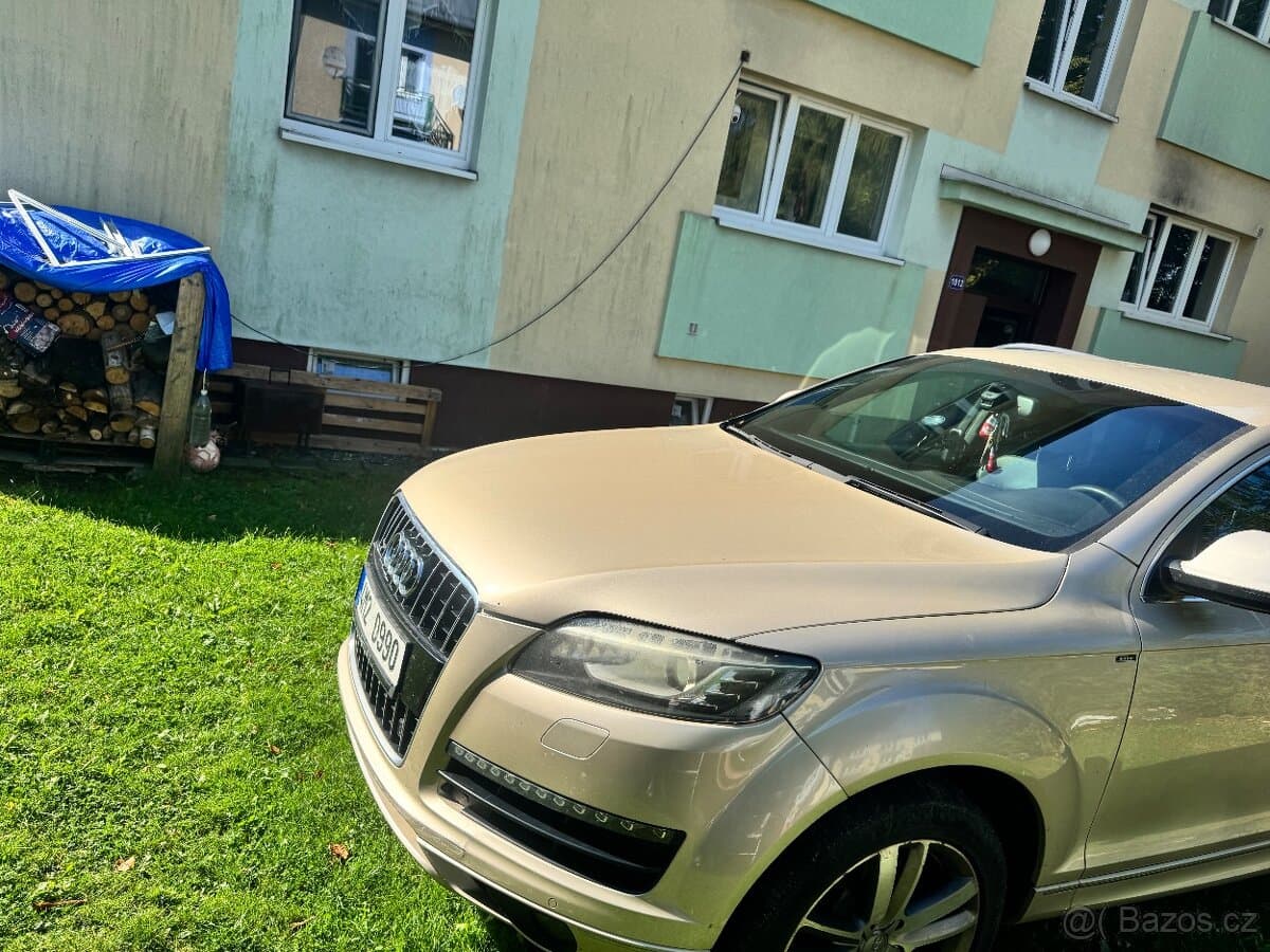 2010 Audi Q7 - 10