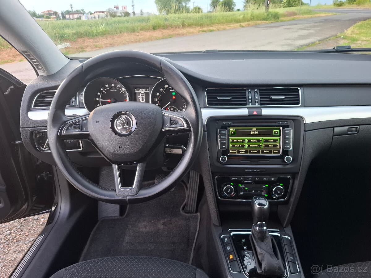 2015 Škoda SUPERB - 10