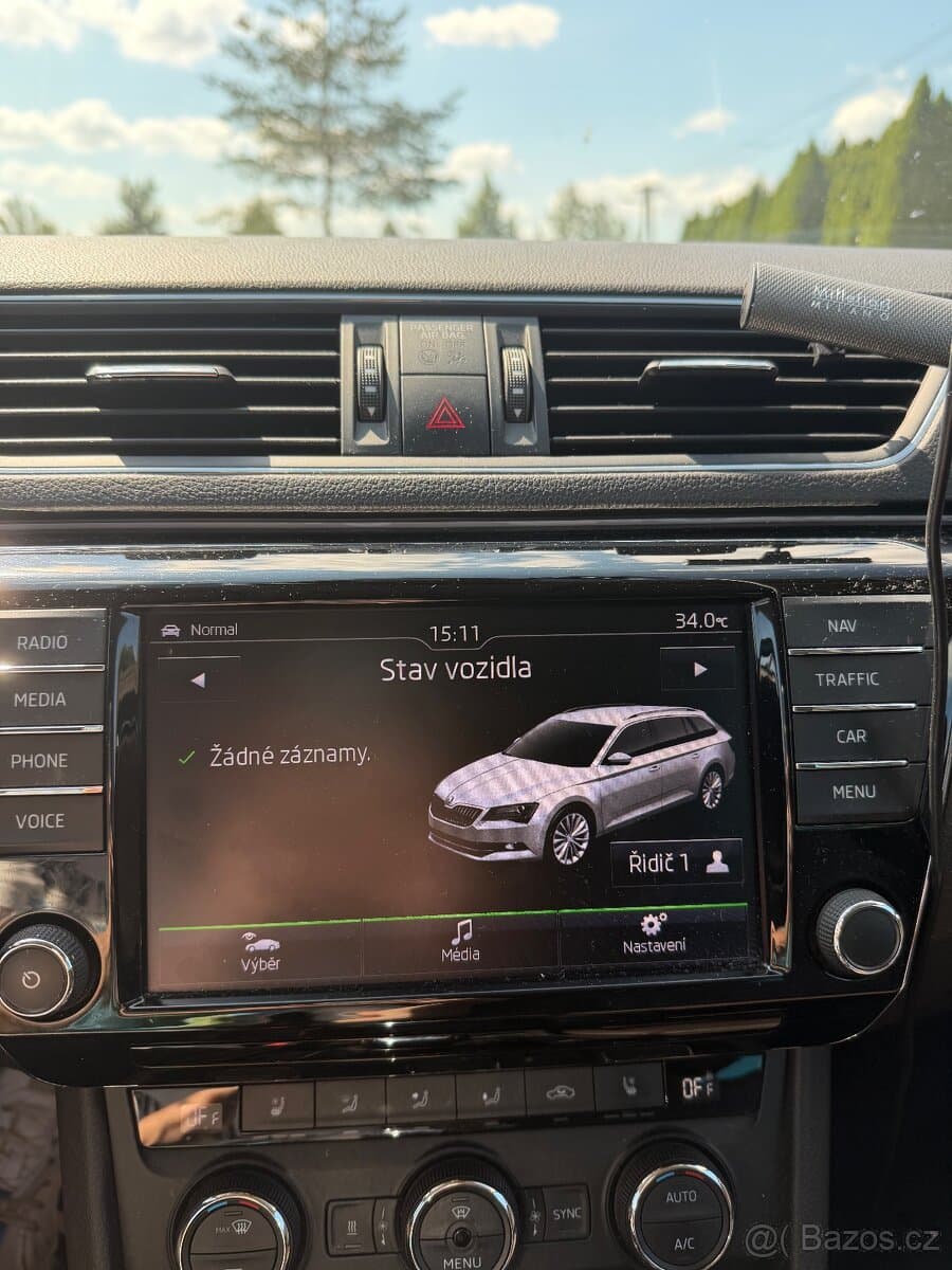 2016 Škoda SUPERB - 10