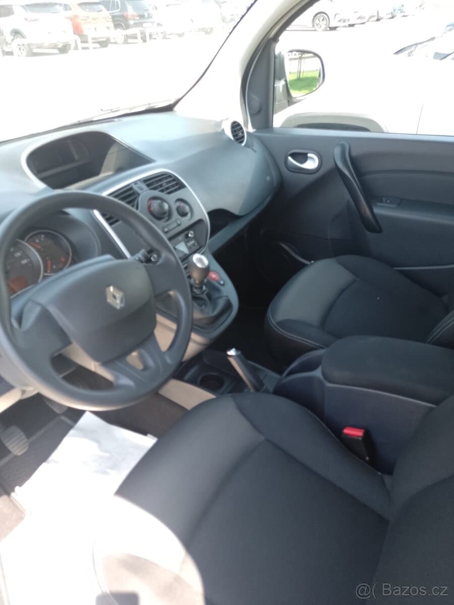 2019 Renault KANGOO - 10