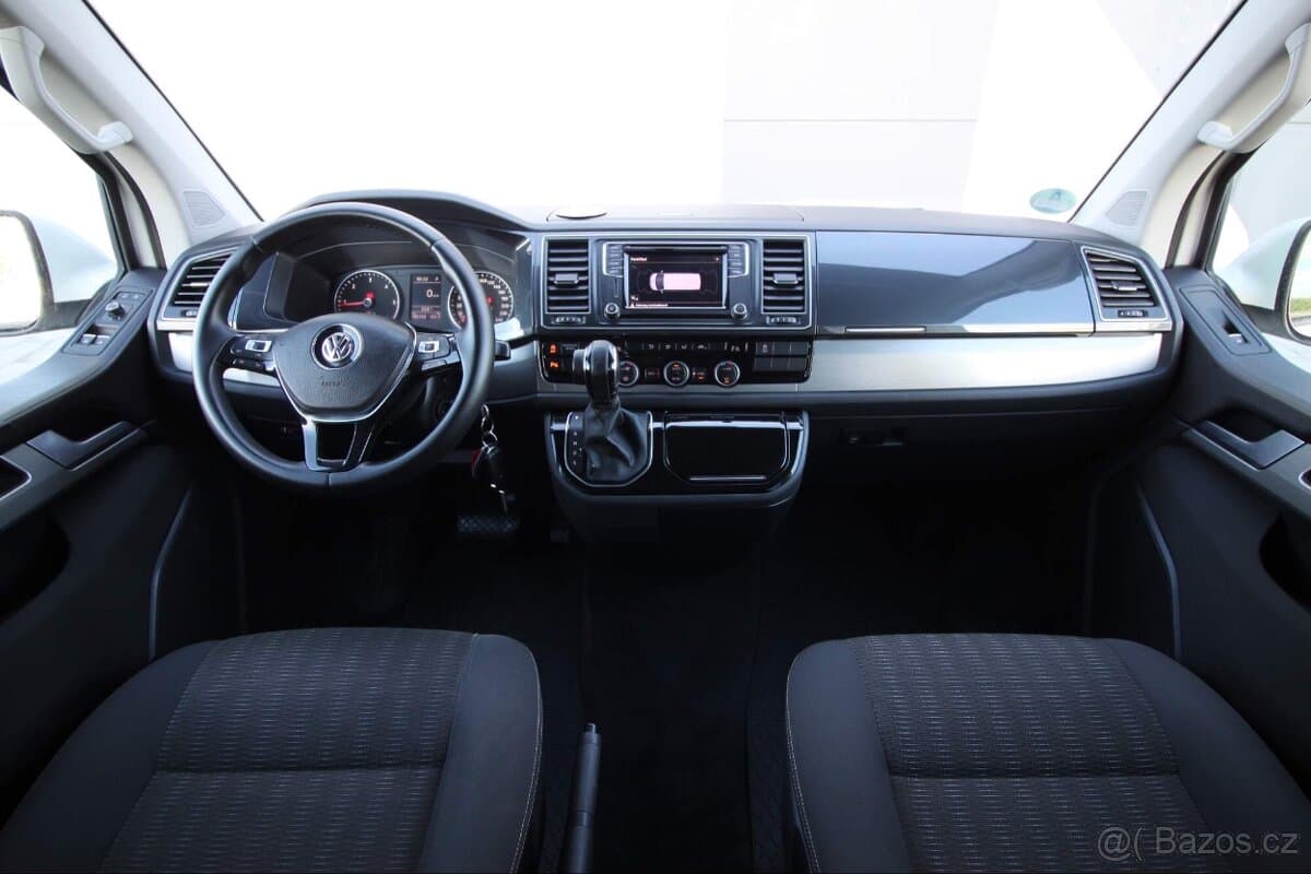 2018 Volkswagen MULTIVAN - 10